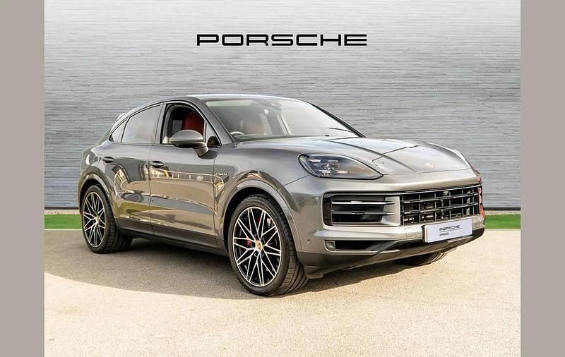 Used Porsche Cayenne S E-Hybrid 512 HP (376 kW) 2025 Grey SUV