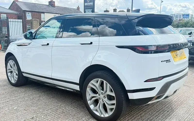 Used Land Rover Range Rover evoque SE Dynamic 243 HP (178 kW) 2020 SUV