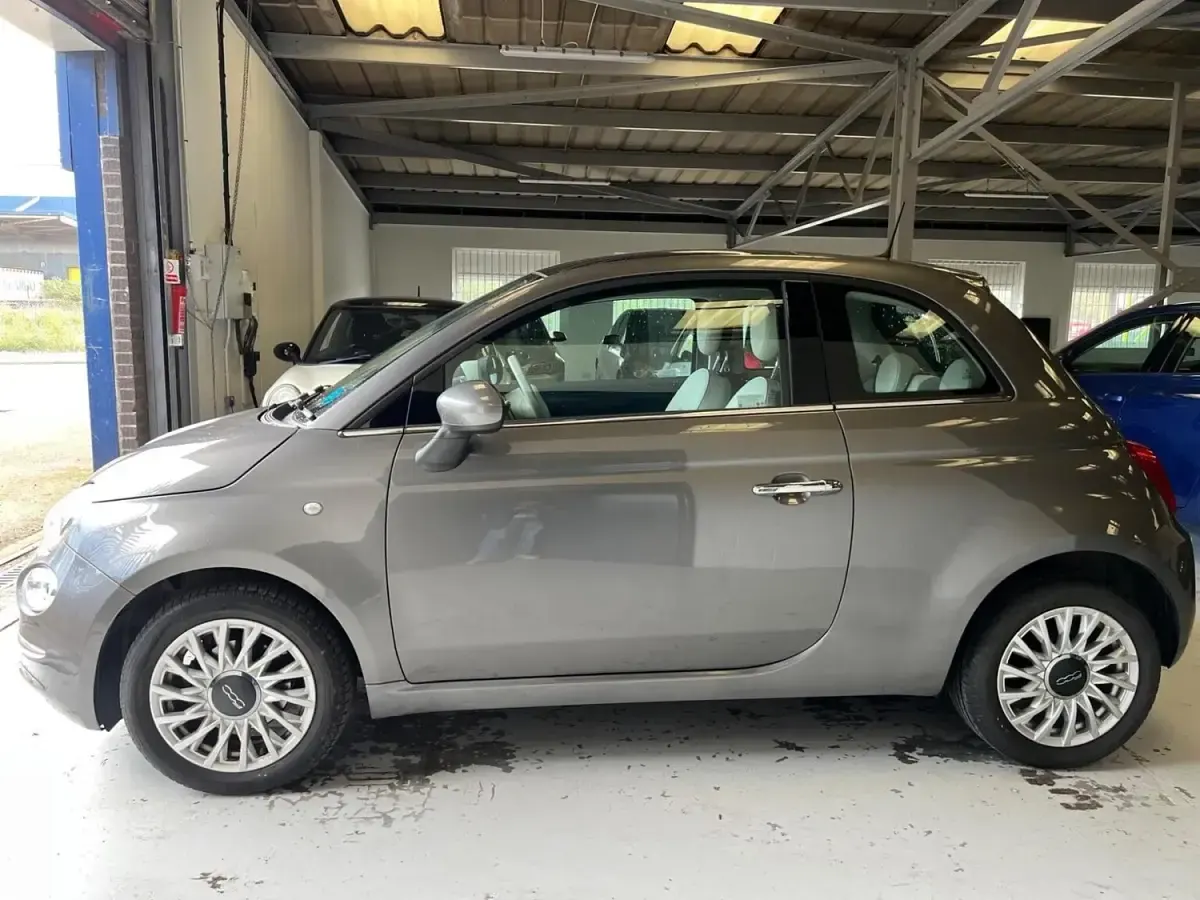 Usado Fiat 500 Lounge 69 HP (50 kW) 2018 Cinzento Citadino