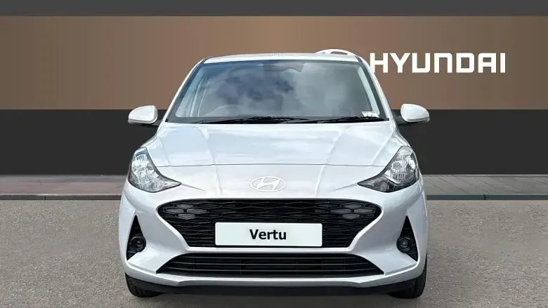 New Hyundai i10 Advanced 63 HP (46 kW) 2026 White Hatchback