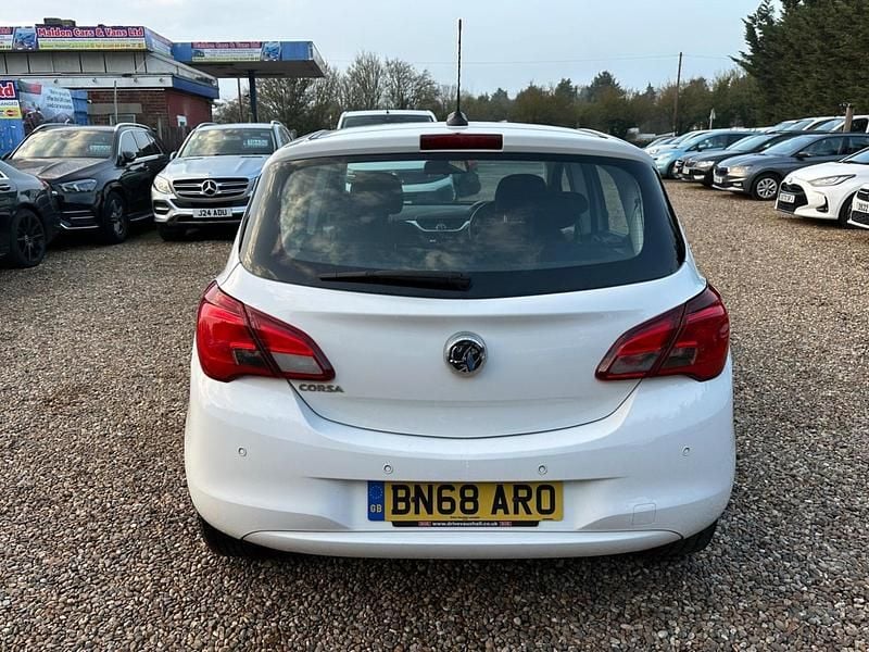 Used Vauxhall Corsa 75 HP (55 kW) 2019 White Hatchback