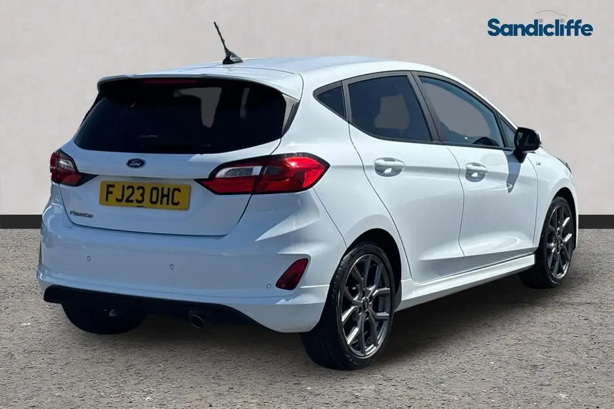Used Ford Fiesta ST-Line 101 HP (74 kW) 2022 White Hatchback