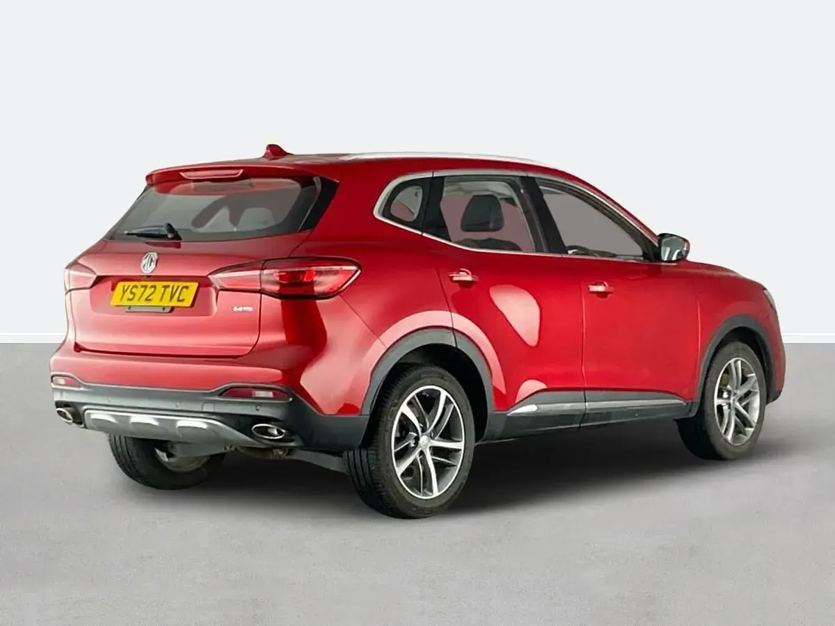 Używany MG HS Excite 162 KM (119 kW) 2022 Czerwony SUV