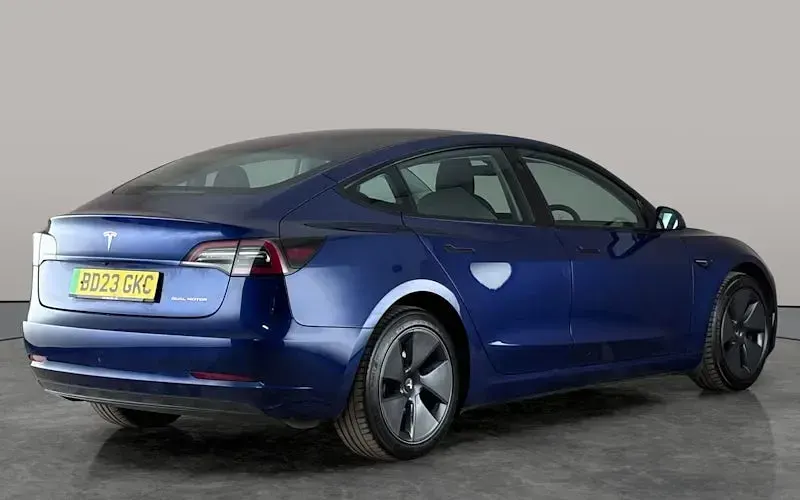Used Tesla Model 3 Long Range AWD 366 kW (498 HP) 2023 Blue Sedan