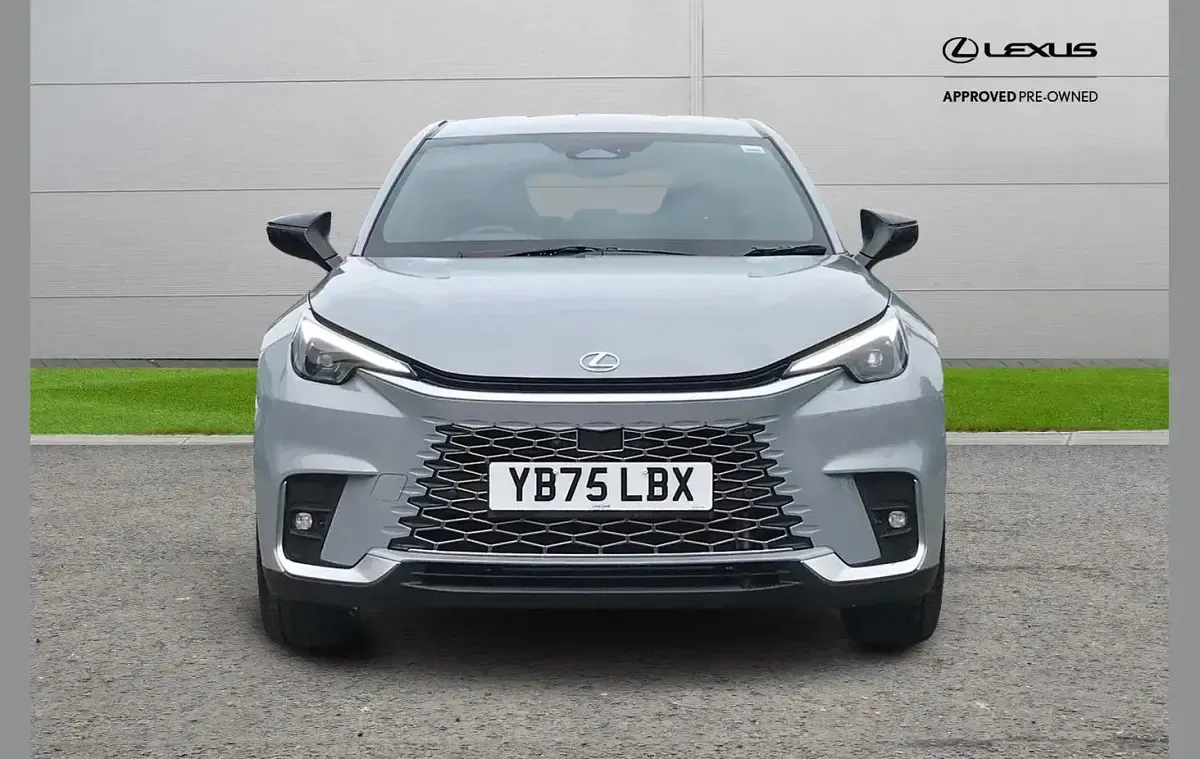 Used Lexus LBX 134 HP (98 kW) 2025 Grey SUV
