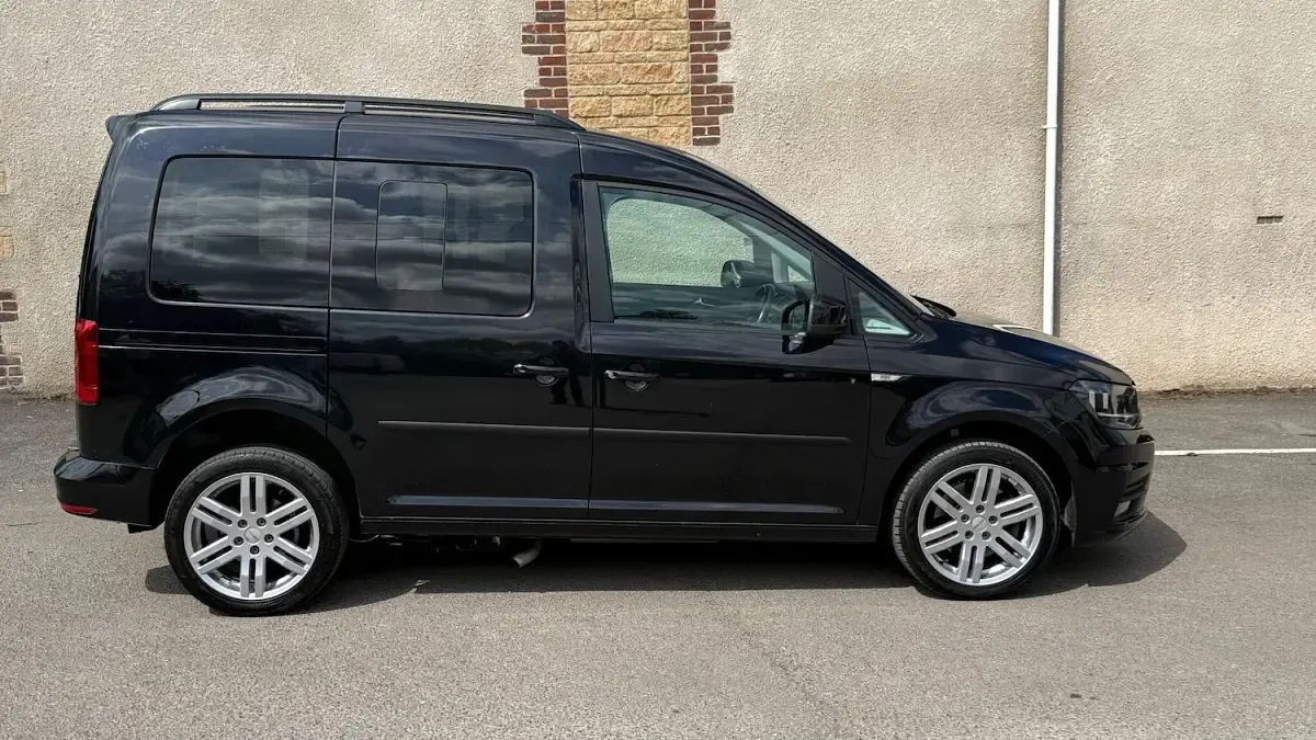 Used VW Caddy Life 2017 Black MPV