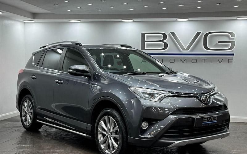 Used Toyota RAV4 151 HP (111 kW) 2016 SUV