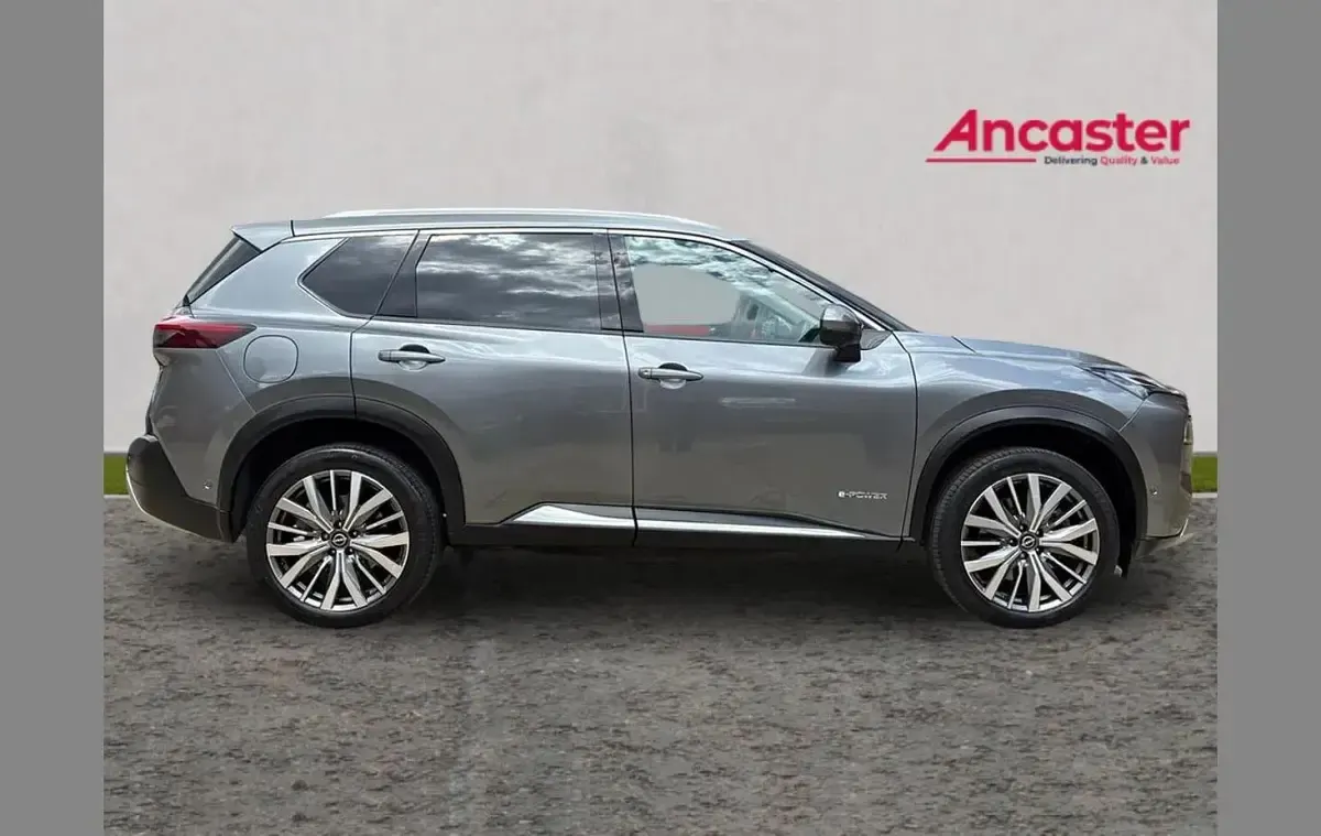 Used Nissan X-Trail Tekna+ 213 HP (156 kW) 2023 Grey SUV