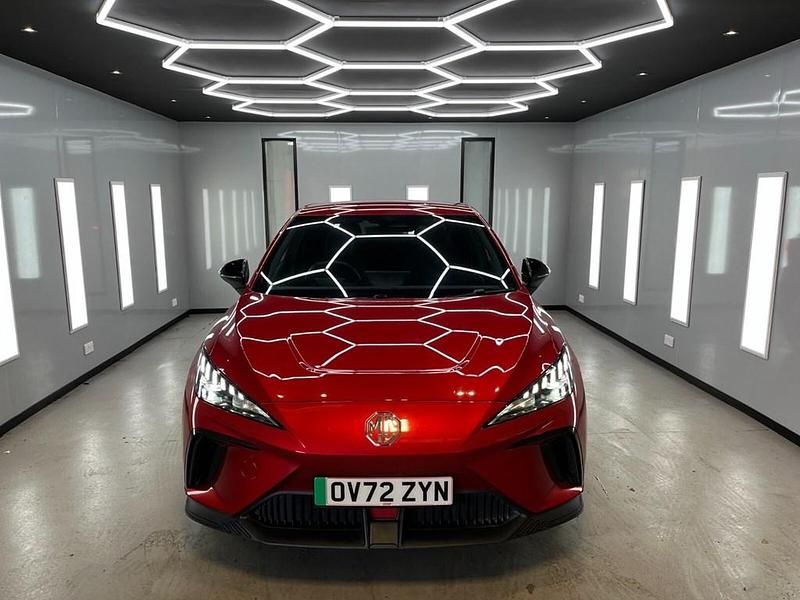 Used MG MG3 106 HP (77 kW) 2022 Red Hatchback