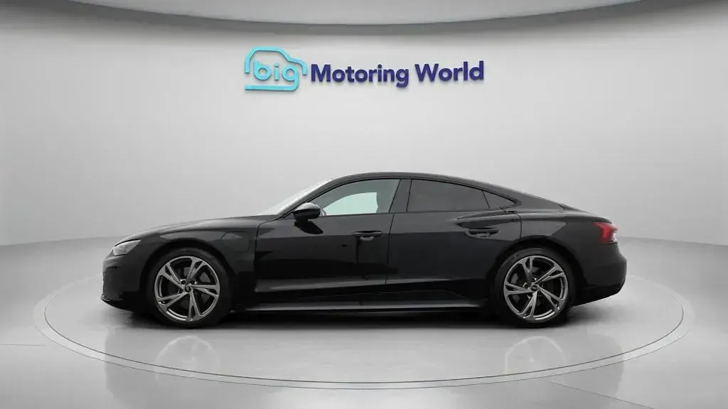 Used Audi e-tron GT quattro 350 kW (476 HP) 2022 Sedan