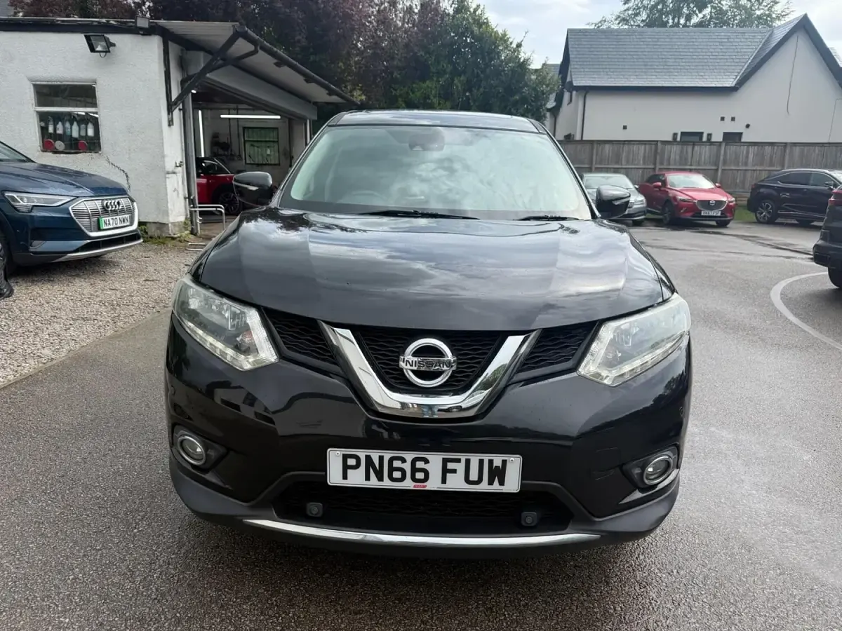 Used Nissan X-Trail Acenta 163 HP (119 kW) 2016 Black SUV