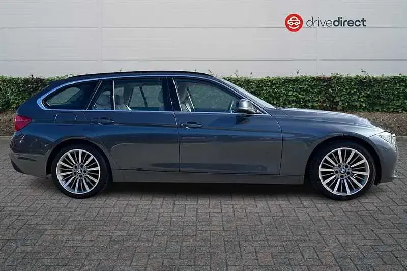 Used BMW 320 Luxury Line 190 HP (139 kW) 2016 Grey Estate