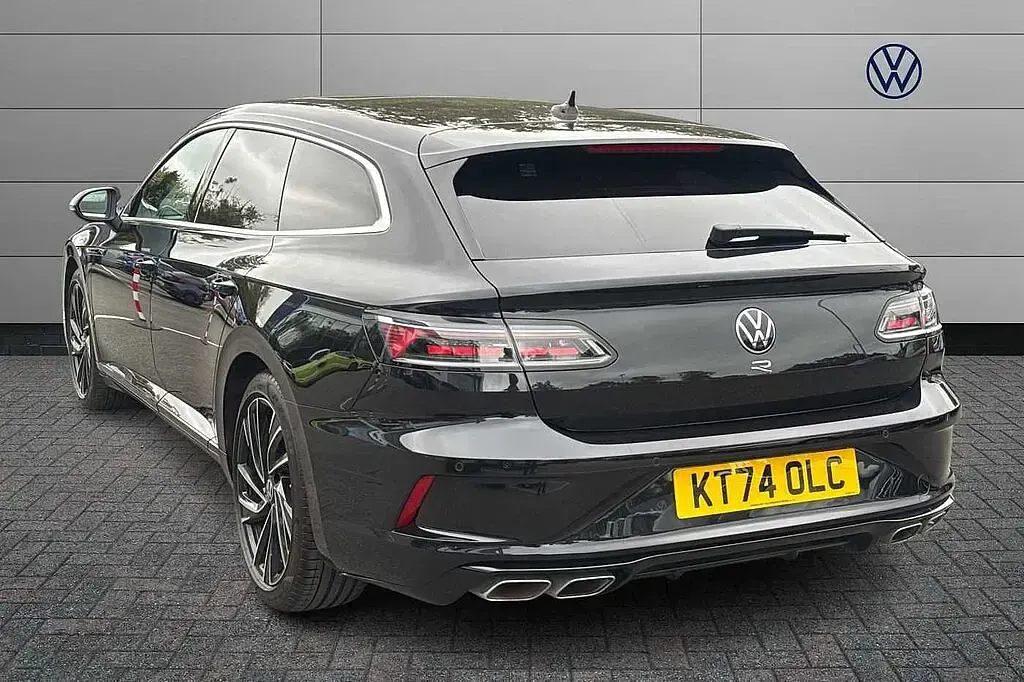 Used VW Arteon 320 HP (235 kW) 2025 Estate