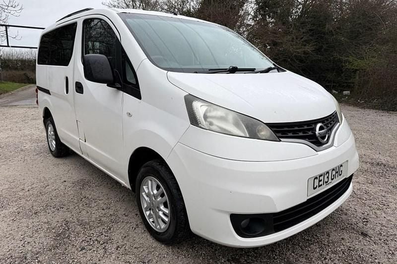 Used Nissan NV200 SE 89 HP (65 kW) 2013 White MPV