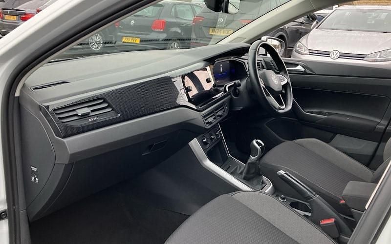 Used VW Polo Life 80 HP (58 kW) 2025 Hatchback