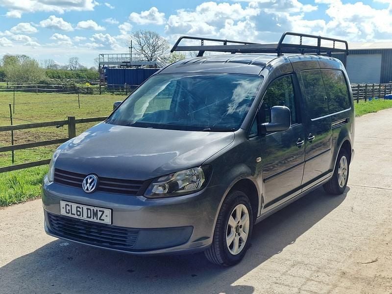 Used VW Caddy Maxi 102 HP (75 kW) 2011 Grey MPV