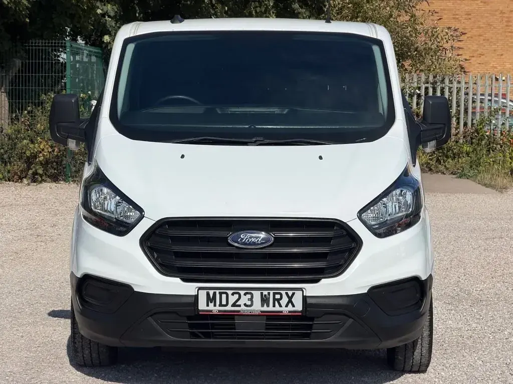 Used Ford Transit Custom S 2023 White Van