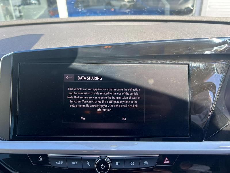 Second-hand Vauxhall Grandland X Ultimate 128 CP (94 kW) 2022 Gri SUV