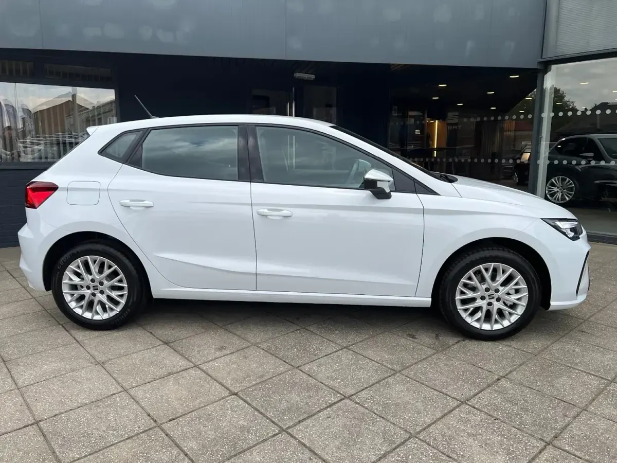Ny Seat Ibiza SE Technology 115 HK (84 kW) 2026 Halvkombi