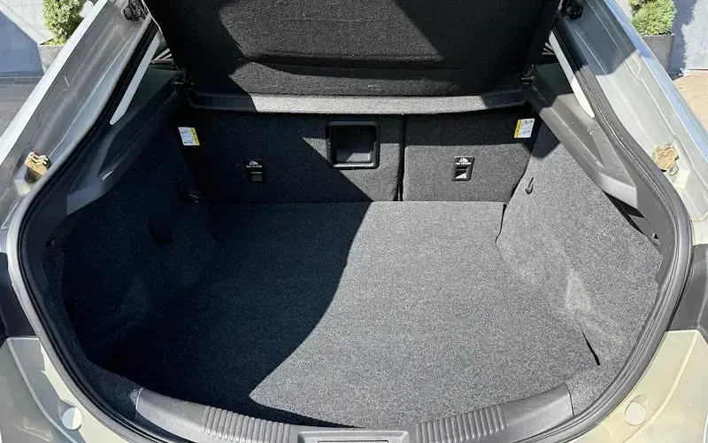 Used Ford Mondeo Titanium 241 HP (177 kW) 2015 Silver Hatchback