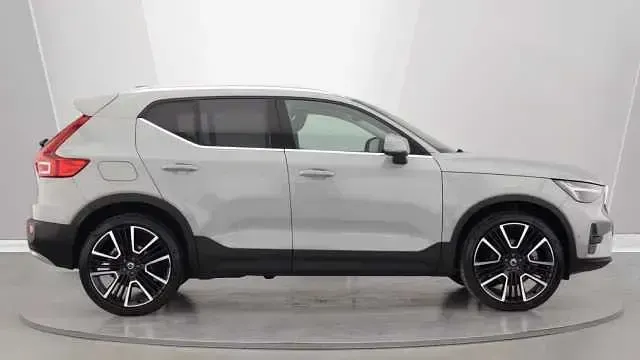 Used Volvo XC40 Ultra 197 HP (144 kW) 2026 SUV