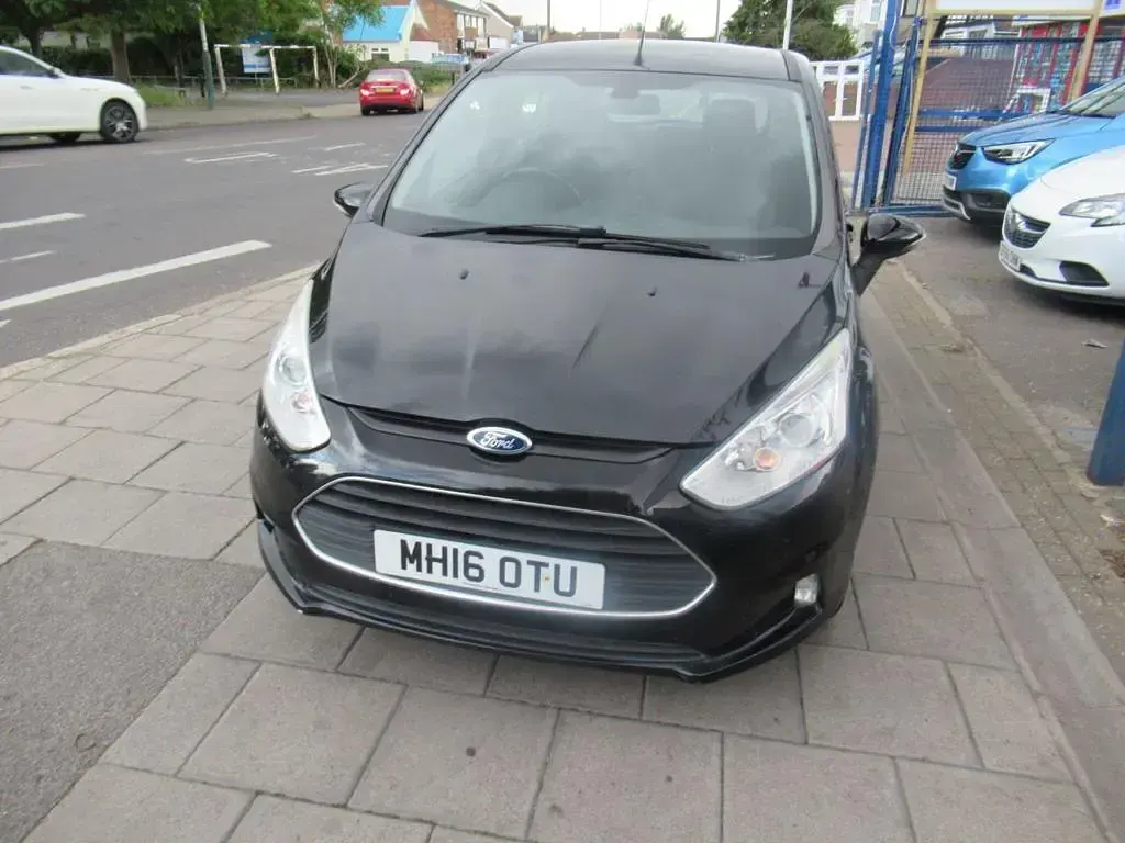 Used Ford B-MAX Zetec 2016 Black MPV
