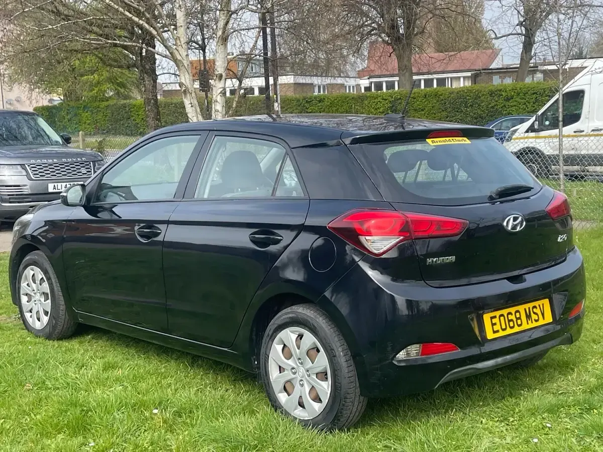 Used Hyundai i20 2018 Black Hatchback