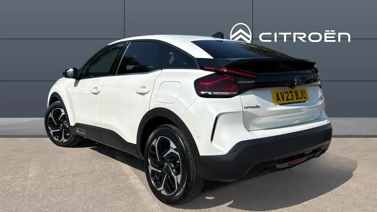 Used Citroën C4 PureTech 131 HP (96 kW) 2023 White SUV