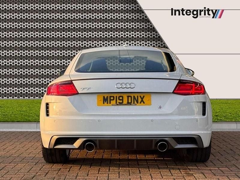 Used Audi TT S-Line 197 HP (144 kW) 2019 White Coupe