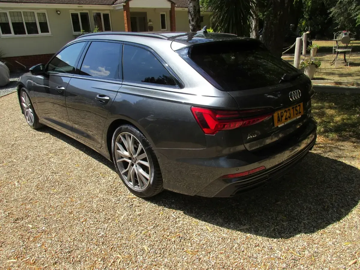 Used Audi A6 Black Edition 204 HP (150 kW) 2023 Grey Estate
