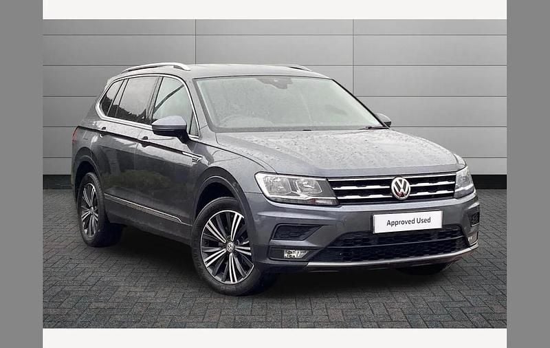 Grey Used 2018 VW Tiguan Allspace SE SUV | £17,691 (Fair price) - Image 1/3