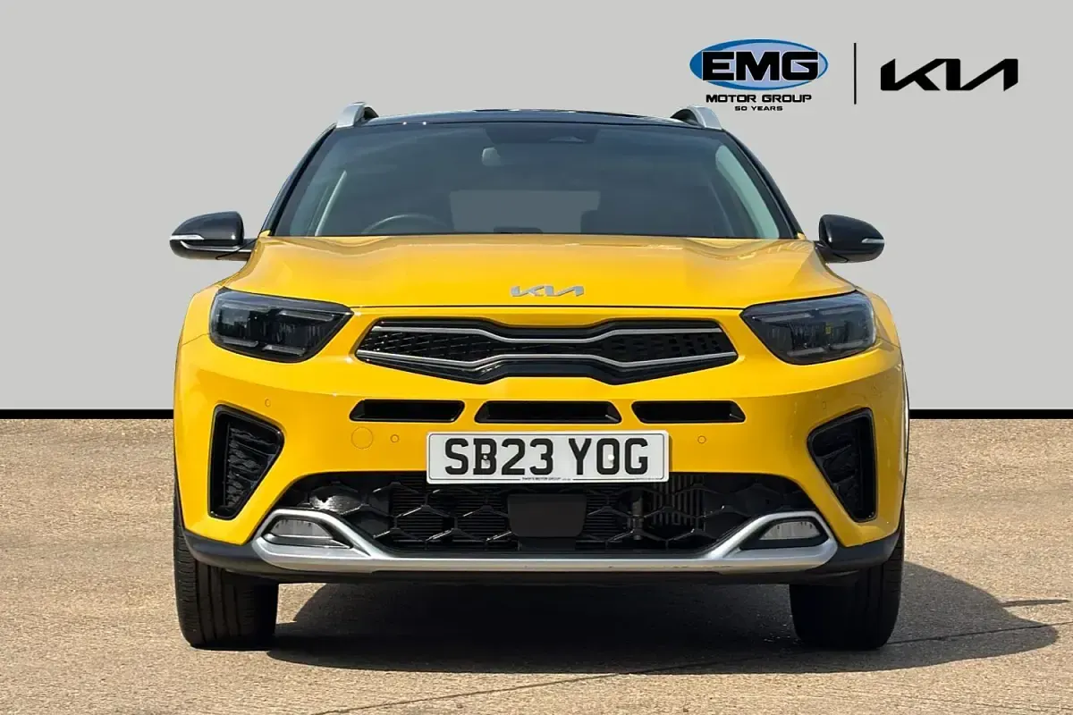 Used Kia Stonic GT-Line S 118 HP (86 kW) 2023 Yellow SUV