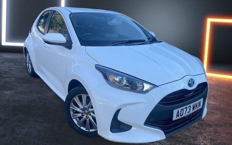 Used Toyota Yaris Hybrid 116 HP (85 kW) 2025 Hatchback