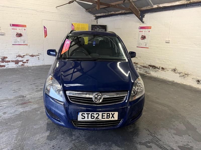 Used Vauxhall Zafira 2012 Blue MPV