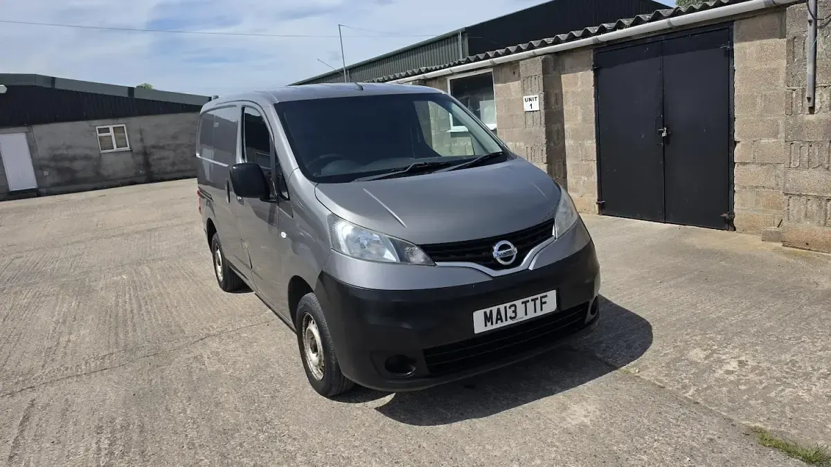Used Nissan NV200 SE 2013 Grey MPV