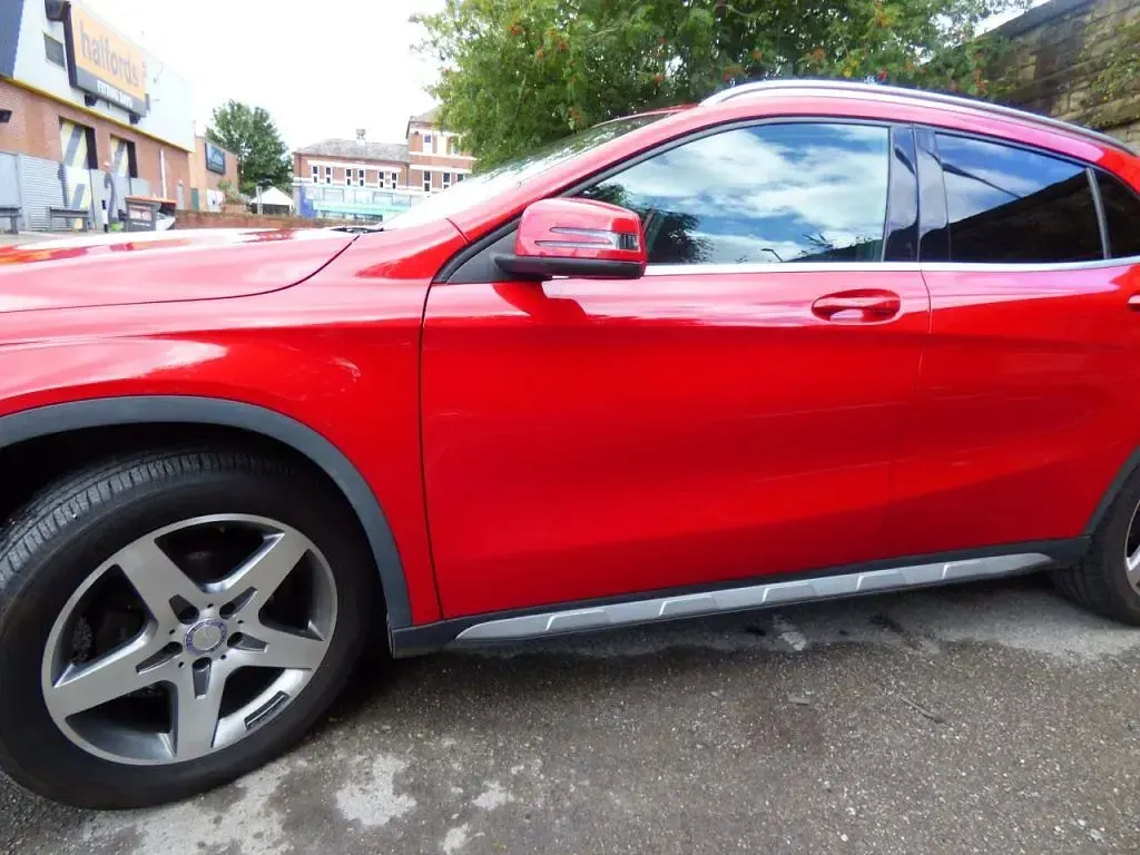 Used Mercedes GLA200 AMG line 136 HP (100 kW) 2015 Red SUV