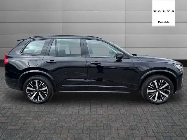Begagnad Volvo XC90 Plus 247 HK (181 kW) 2026 SUV
