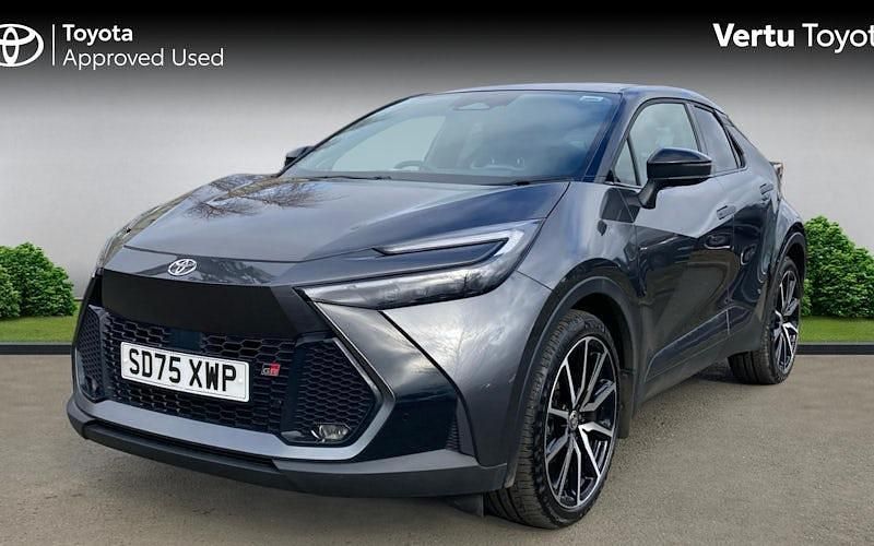 Used Toyota C-HR Sport 197 HP (144 kW) 2026 SUV