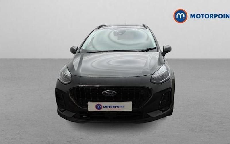 Usado Ford Fiesta Active X 101 HP (74 kW) 2023 Cinzento Citadino