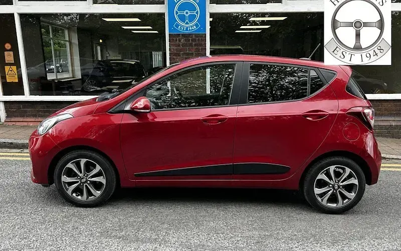 Begagnad Hyundai i10 Premium SE 88 HK (64 kW) 2020 Halvkombi