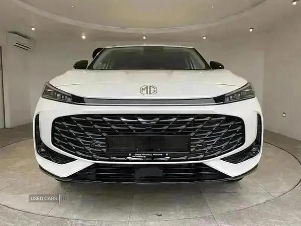 New MG HS SE 2026 White SUV