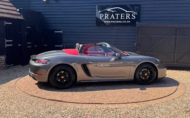 Used Porsche 718 Boxster 300 HP (220 kW) 2024 Cabriolet