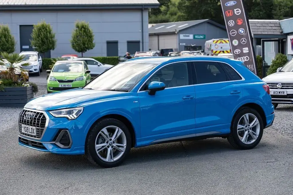 Used Audi Q3 S-Line 150 HP (110 kW) 2019 Blue SUV