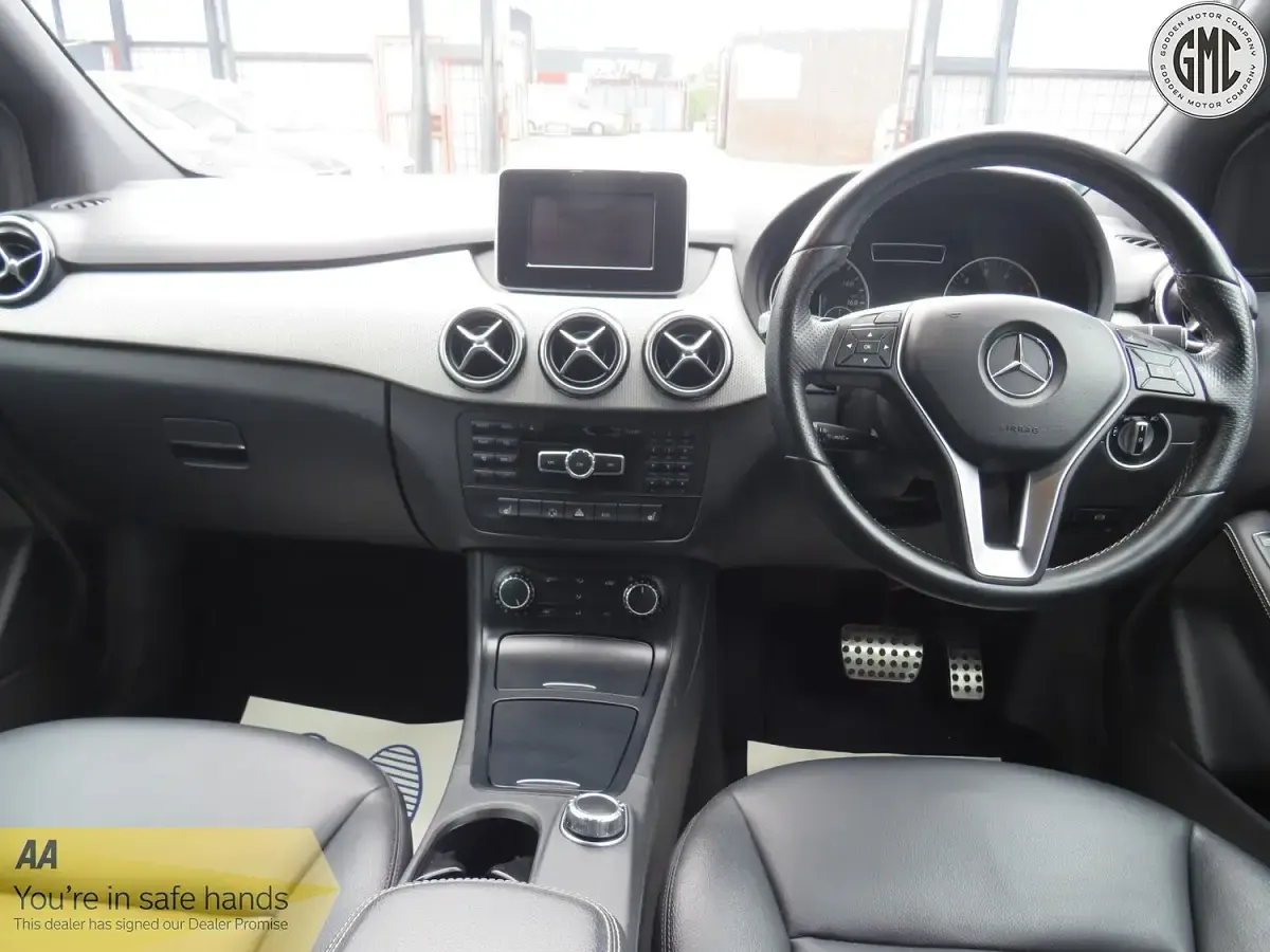 Used Mercedes B200 2012 Silver MPV