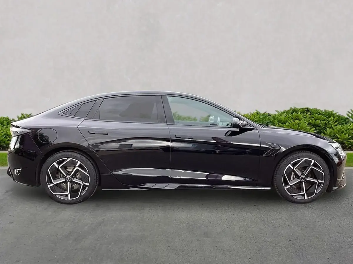 Used BYD Seal 389 kW (530 HP) 2025 Black Sedan