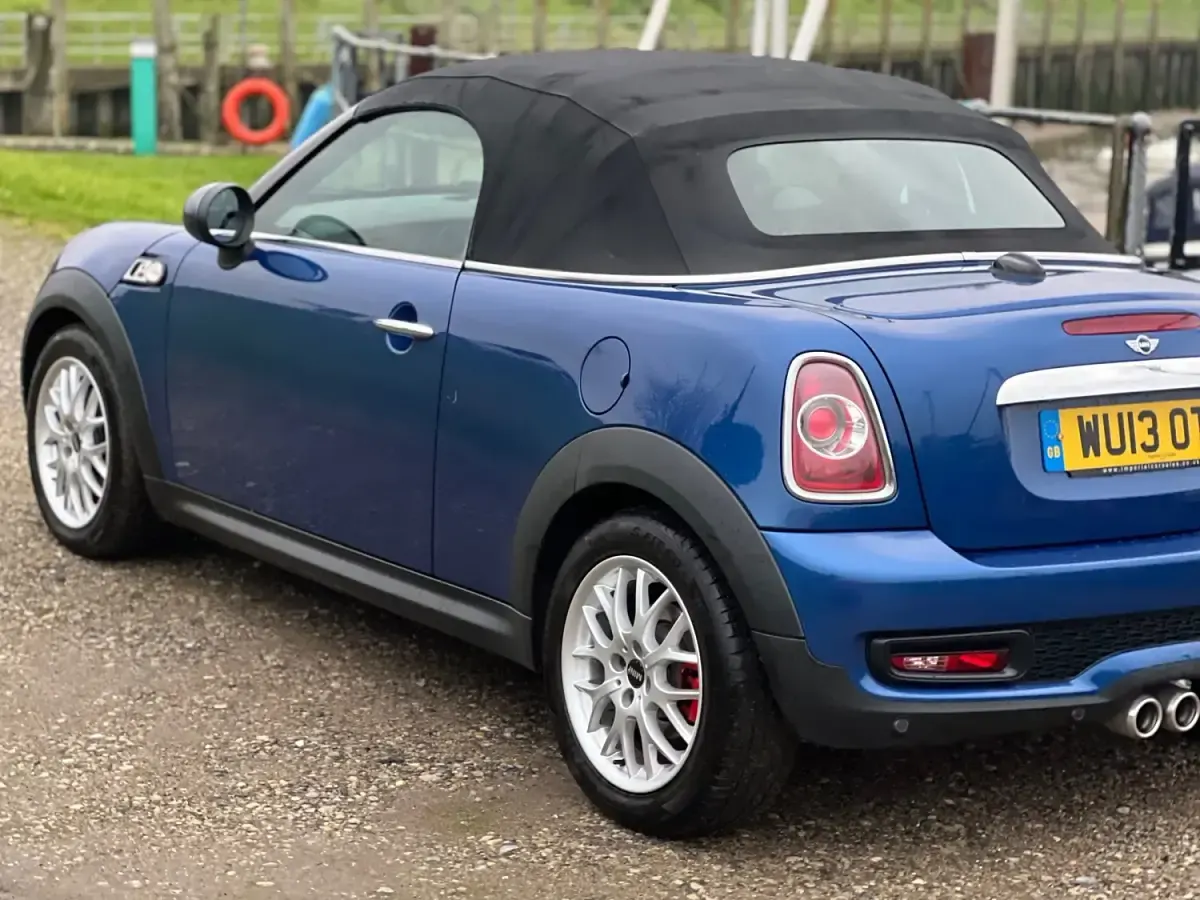 Usado Mini Cooper SD Cabriolet 143 CV (105 kW) 2013 Azul Descapotable