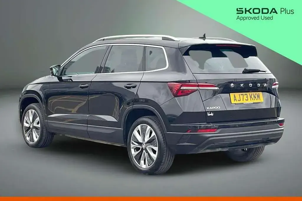 Used Skoda Karoq SE L 150 HP (110 kW) 2023 Black magic pearl effect SUV