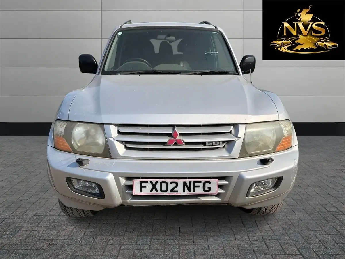 Used Mitsubishi Shogun Elegance 2002 Silver SUV
