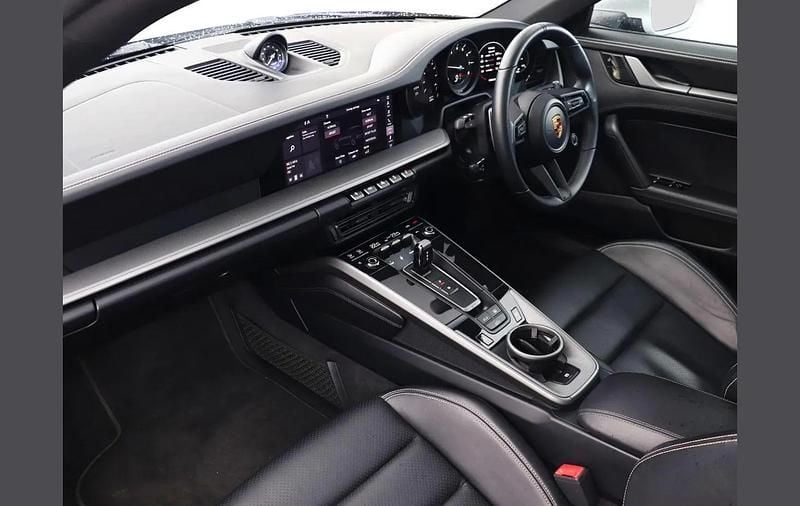 Used Porsche 911 444 HP (326 kW) 2020 Silver Coupe