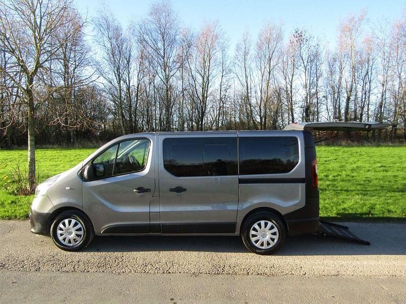 Grey Used 2021 Renault Trafic Business MPV | £14,995 (A bit pricey) - Image 1/3